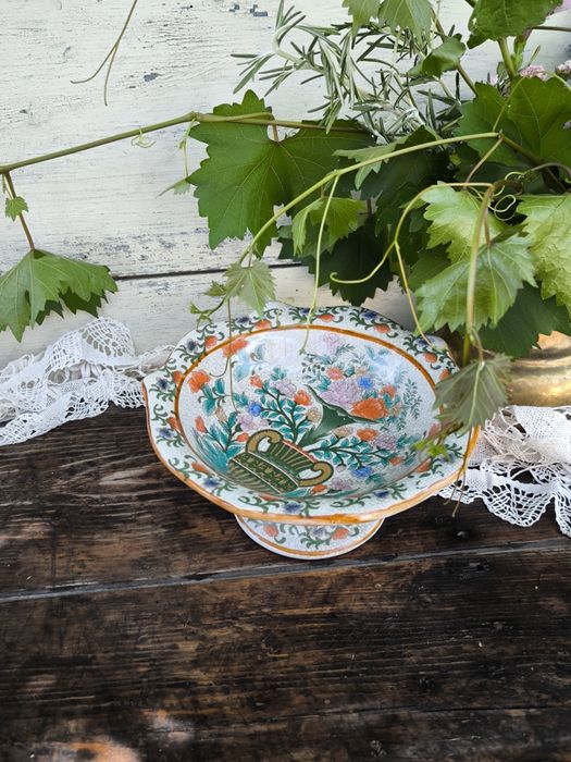 Порцеланова купа