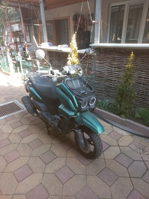 Скутер ТАНК в отличном состоянии