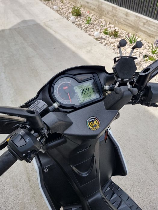 Vand Scuter Aprilia SR50
