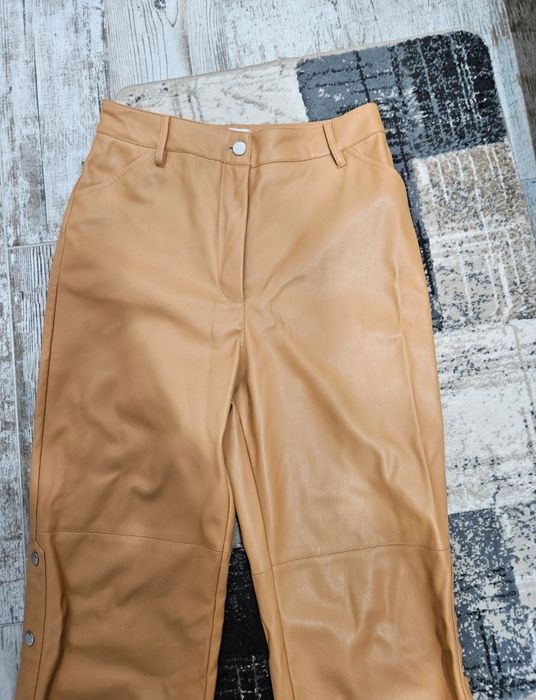Pantaloni  bej/maro na-kd 3i