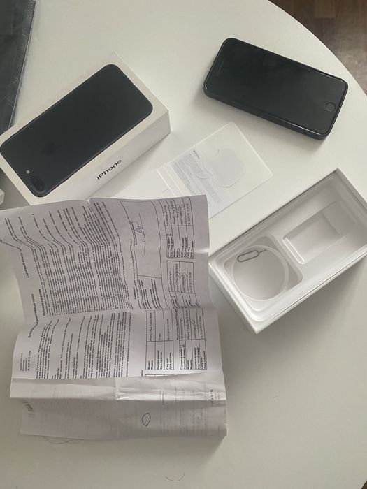 Iphone 7+  Продам айфон 7 плюс
