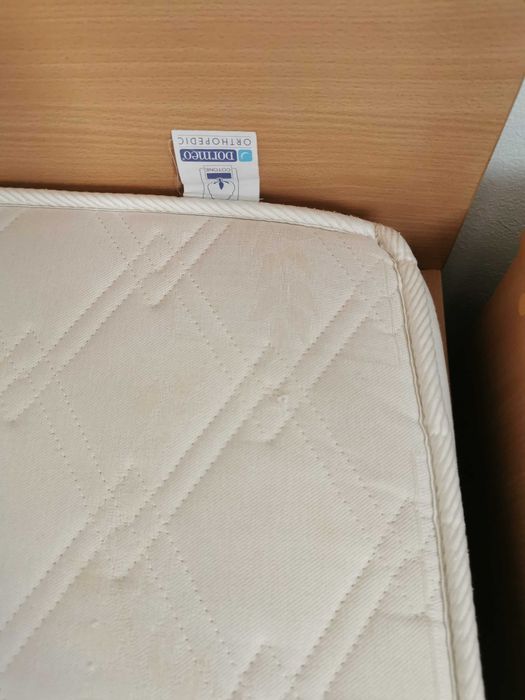 Продавам матрак на DORMEO