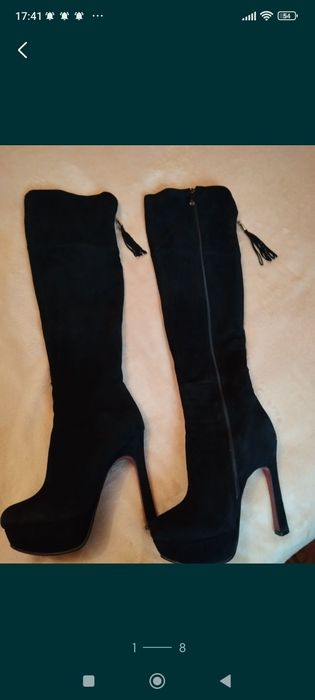 Замшевые ботфорты и ботильоны европейки