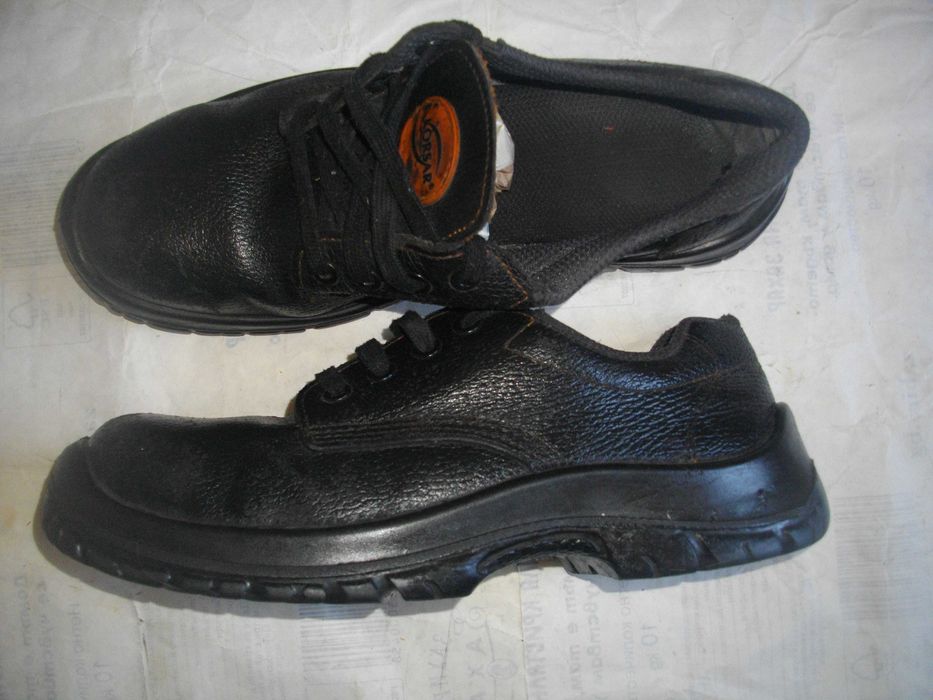 №44 Защитни антистатични мъжки работни обувки Тунис KORSAR Почти нови
