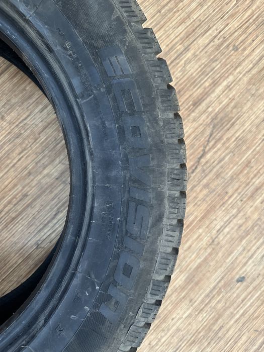 Зимние шины 225/65/17