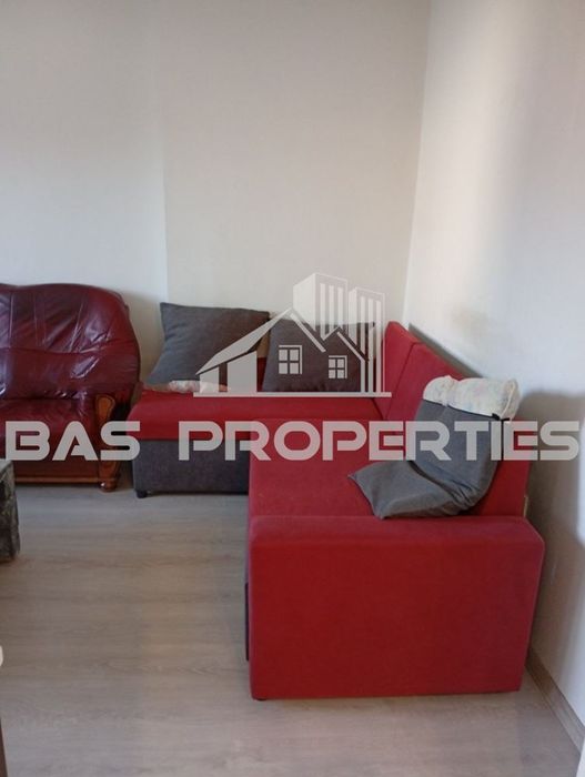 Продава се Тристаен апартамент в София, Център - 97 кв.м за 1646 €/кв.м - Снимка #1