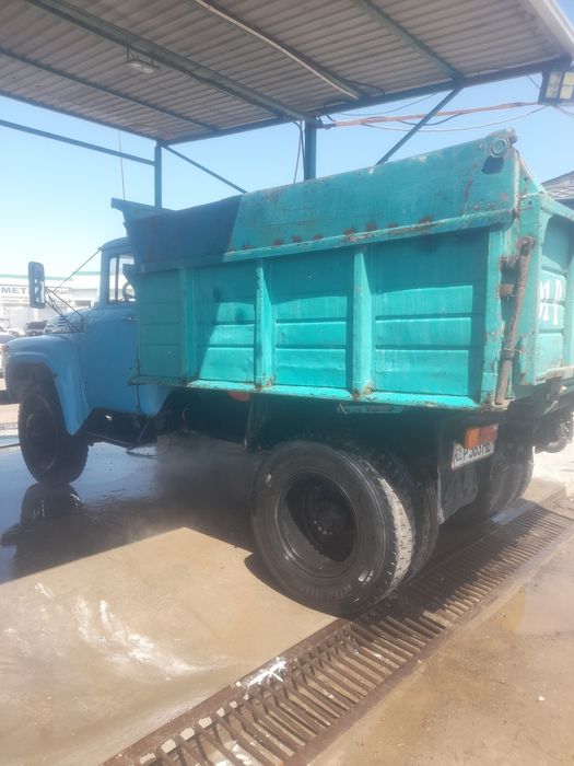 Зил самасвал сотилади холати яхши