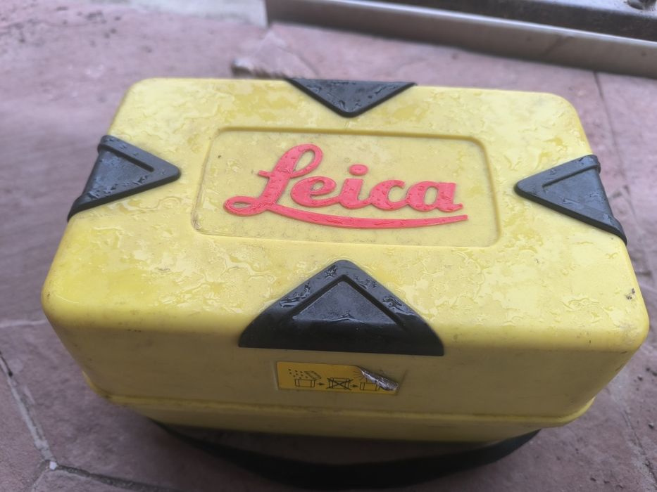 Нивелир оптический leica