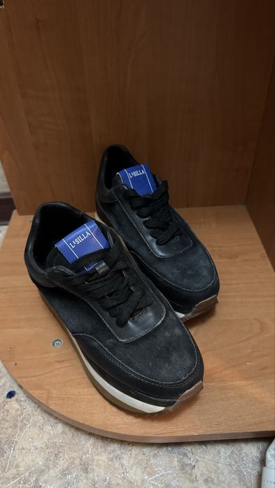 Обувь женская за 5000 тг