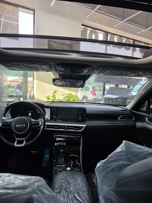 Kia k 5 LYUKLI kraska top toza