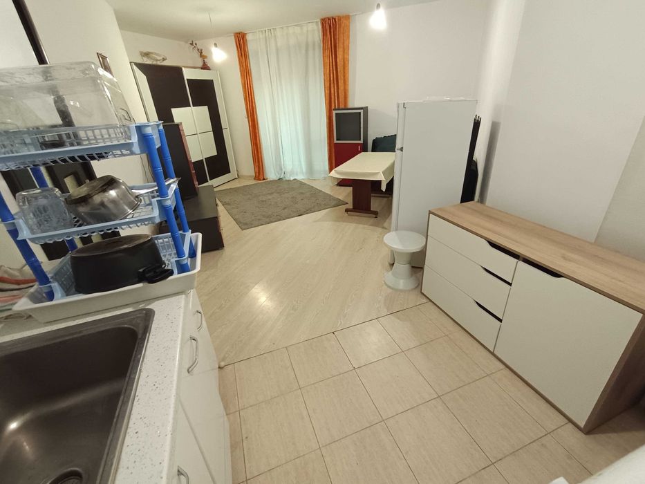 Тристаен апартамент, 81.8 кв.м., обзаведен, 2 тераси, ново строителство. / 3-room apartment, 81.8 sq.m, furnished, 2 terraces, new building type