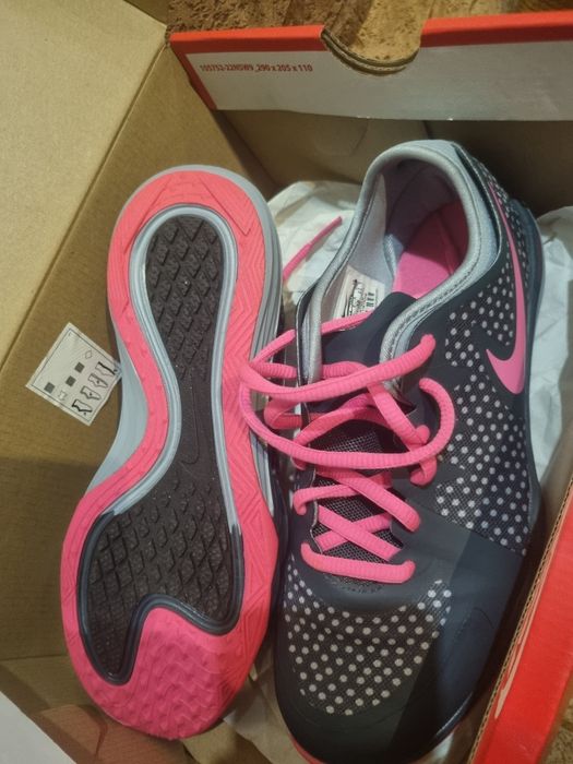 Nike оригинални.