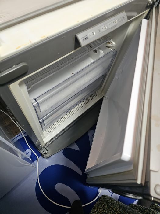 Холодильник жақсы істейді