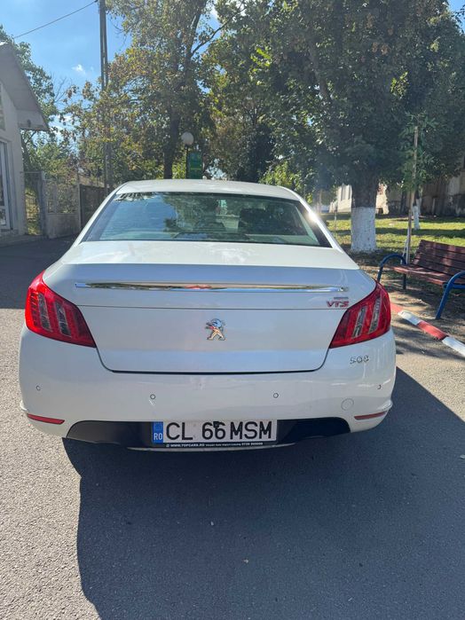 PEUGEOT 508 HDI 2012
