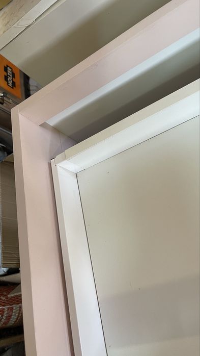 Mobilier magazin, dulap, panourii prezentare, expunere