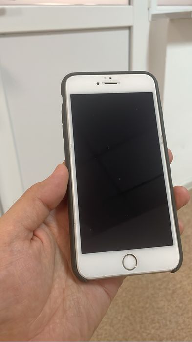 Продам рабочий iPhone 6s plus