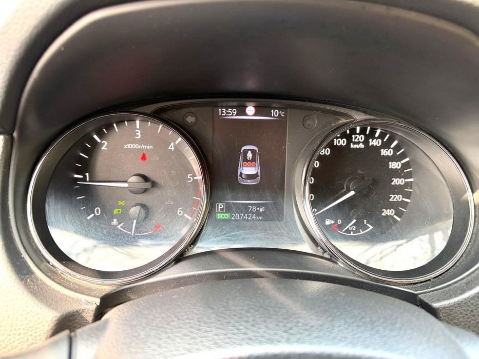 Nissan X-TRAIL  2.0 X-tronic 4W