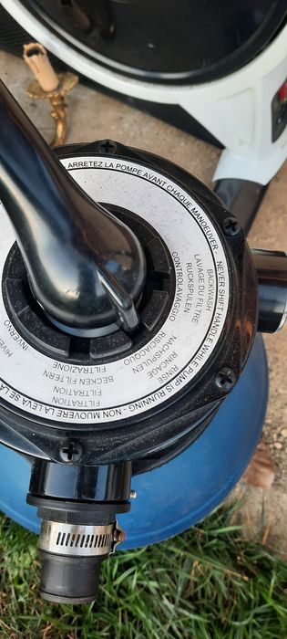 filtru cu nisip pentru piscină de la vidaXL, disponibil în