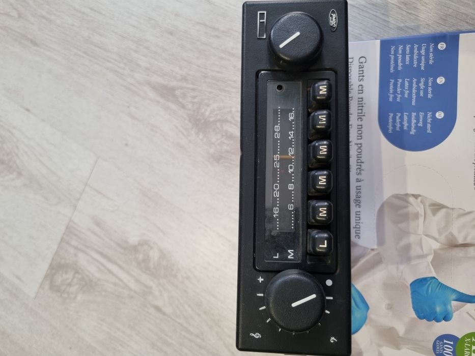 Оригинално радио за - Ford