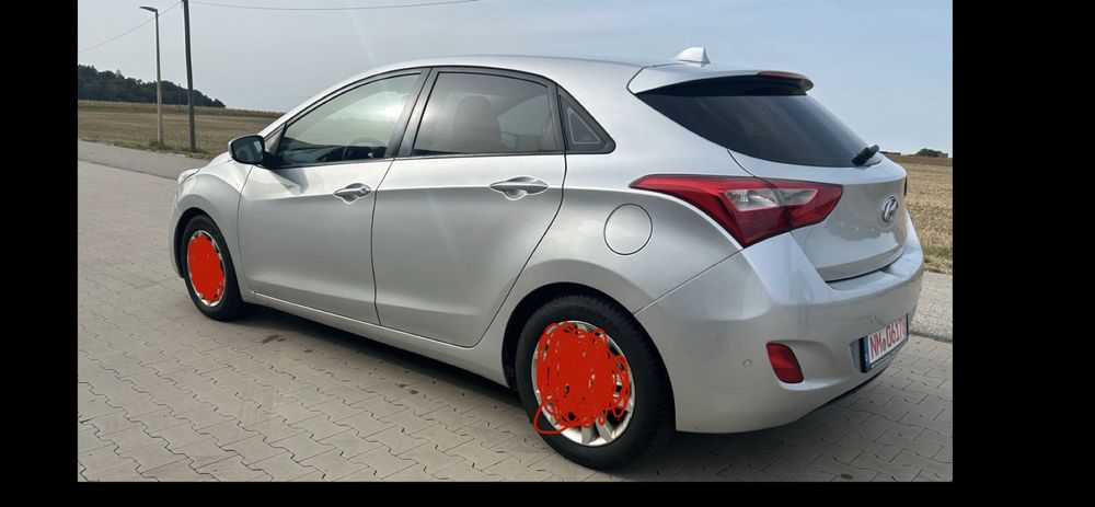 Продава се само на части Hyundai I-30 1.4 бензин 2013