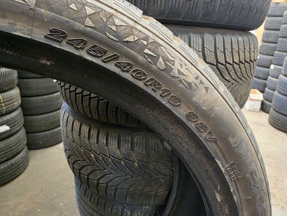 4 бр зични 245/40/19 Nexen