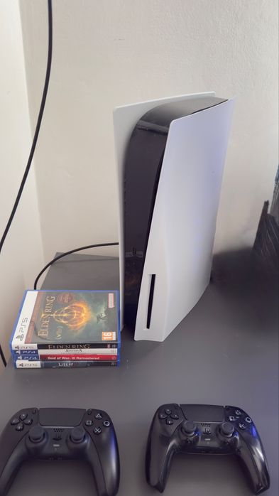 Ps5 Disk + 2 controllere +4 jocuri