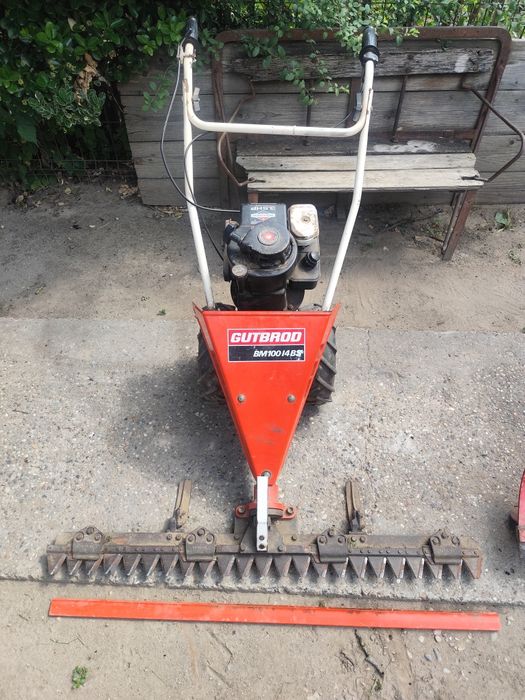 Motocoasă Gutbrod BM100 14BS + Plug de zăpadă inclus – Funcționează perfect!