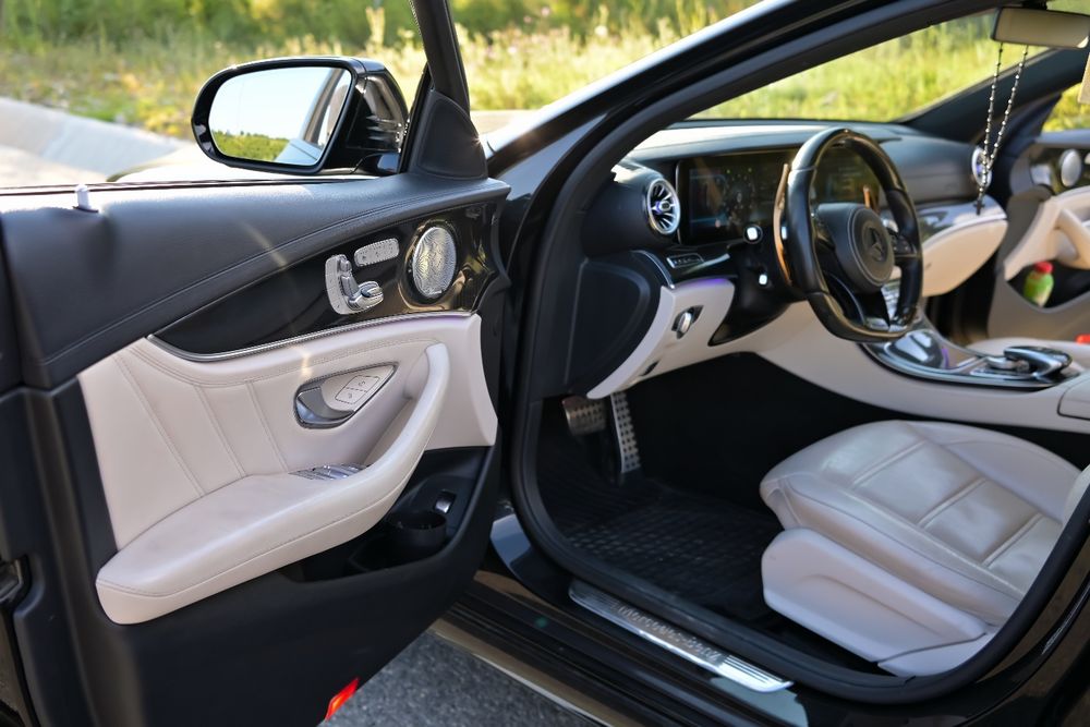 Mercedes E43 AMG