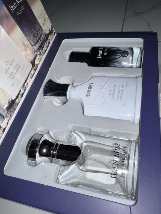 В продаже парфюм JEAN MISS