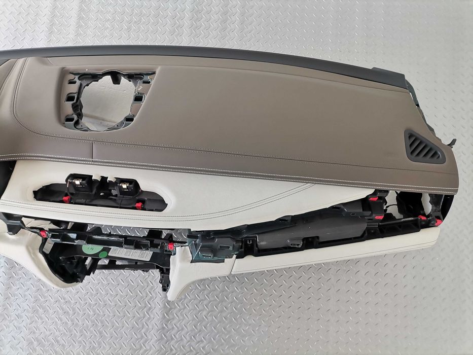 Табло BMW X5 F15 X6 F16 HUD Mocha Nappa Гладка Кожа