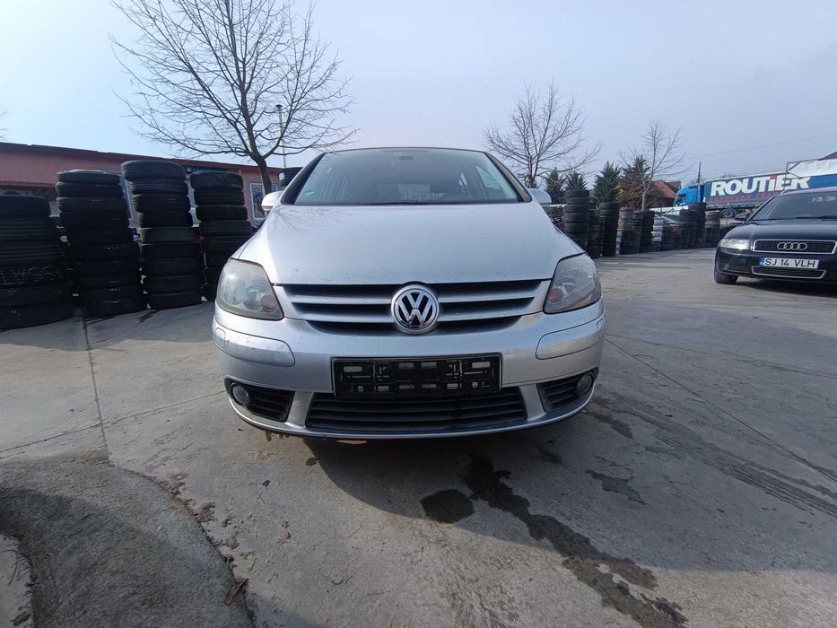 Dezmembram VW Golf 5 plus