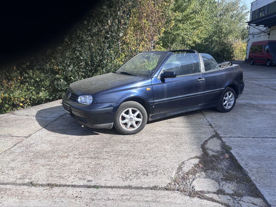 Volkswagen Golf, 1.779 € — imagine 3