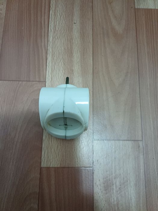 Электрческий  удлинитель и  счетчик