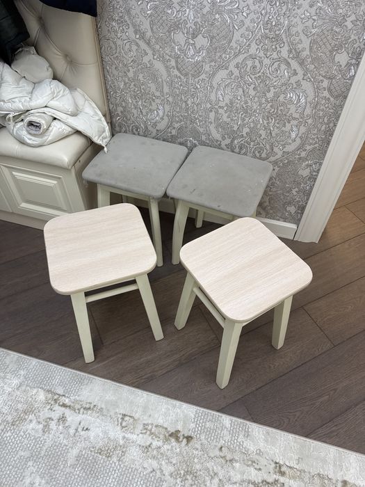 Табуретки 4 штуки