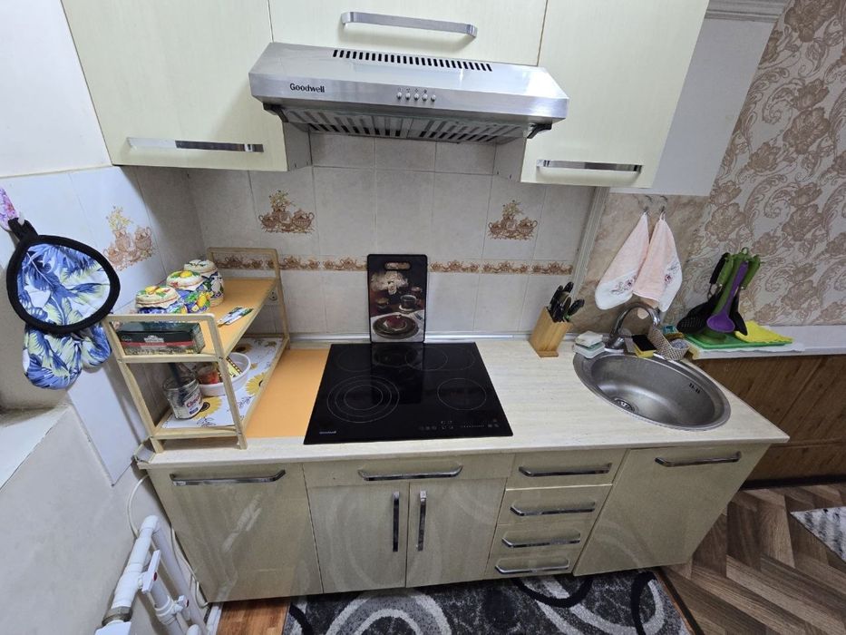 Своя! Сдается 1 в 2 в центре напротив Piramit tower