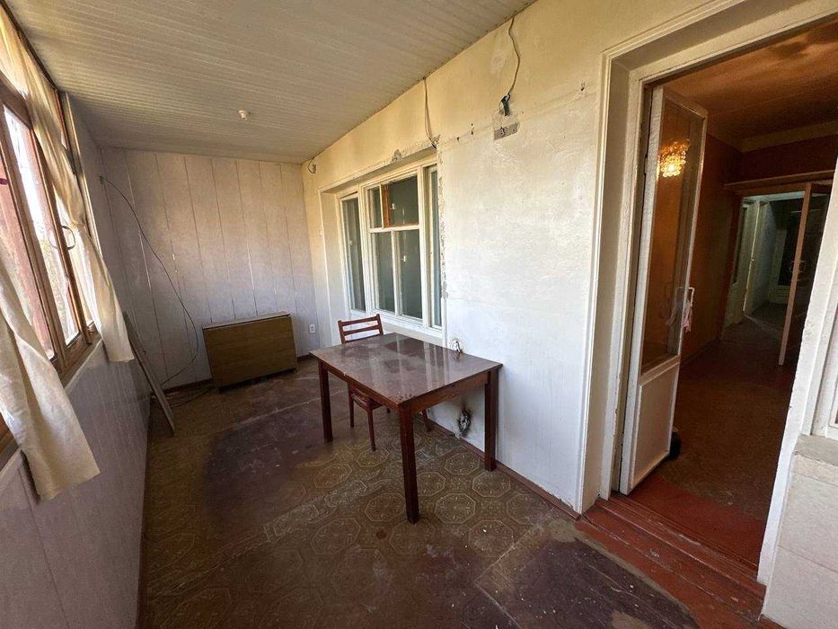 Продаётся 3х комн квартира на 4 этаже Ор-р Мелодия мезон маркет