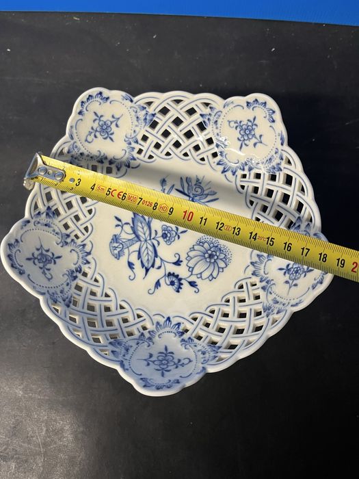 Колекционерска,порцеланова фруктиера на Meissen,Germany