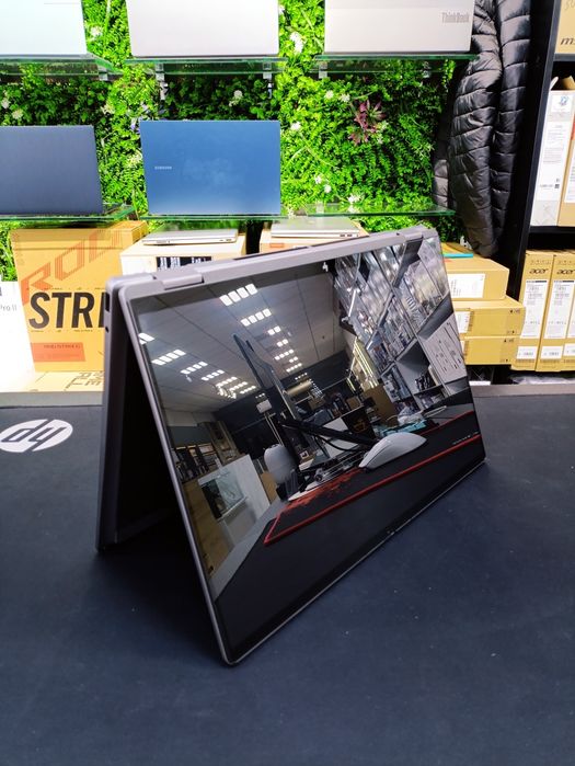 HP OmniBook 16.0 X-flip