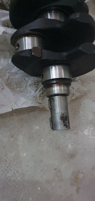 Коленвал  Toyota Vista ardeo 2000