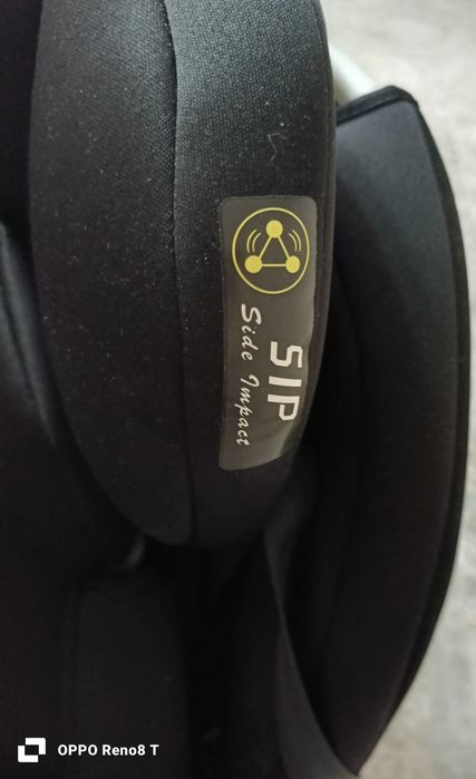 Продам автомобильное кресло.