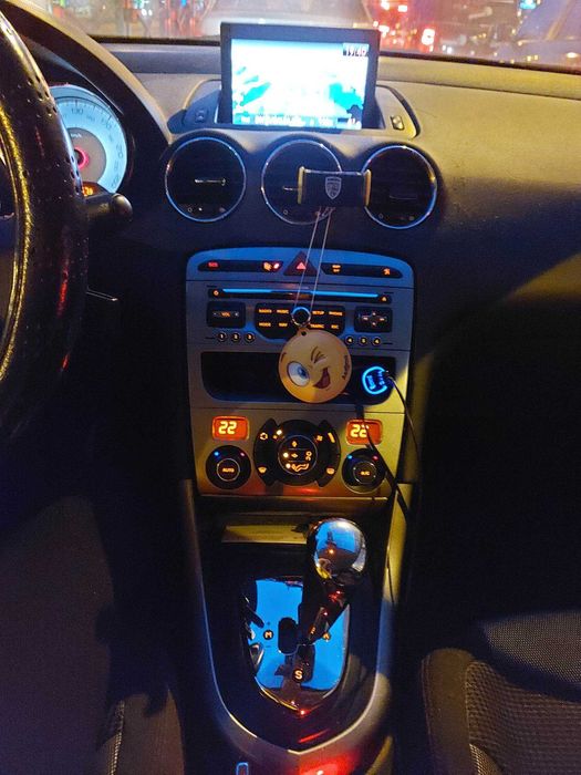 PEUGEOT 308 2012 — imagine 2
