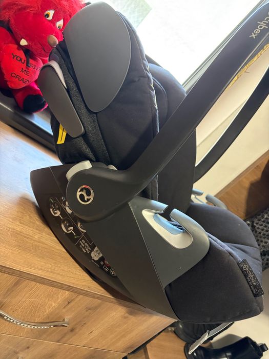 Стол за кола Cybex Cloud Z