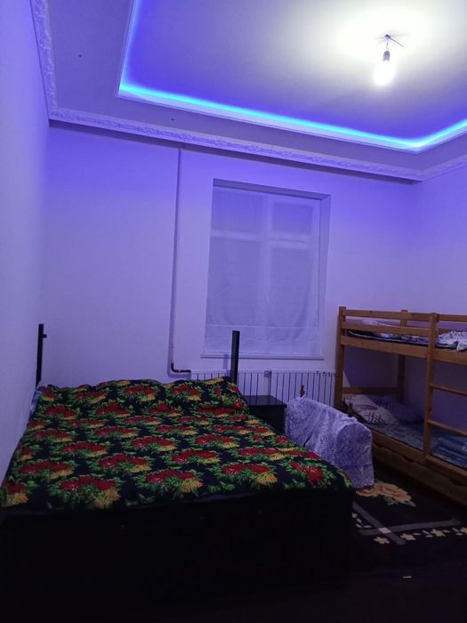 Jizzaxda 6 sotixli kotej sotiladi.