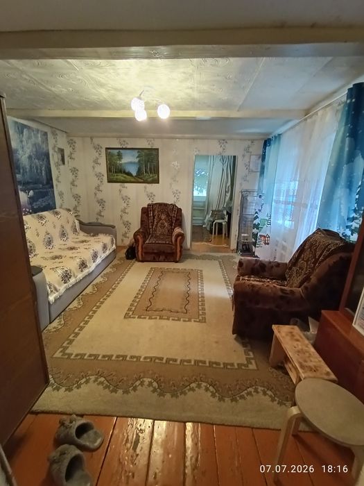 Продам дом. Володарка