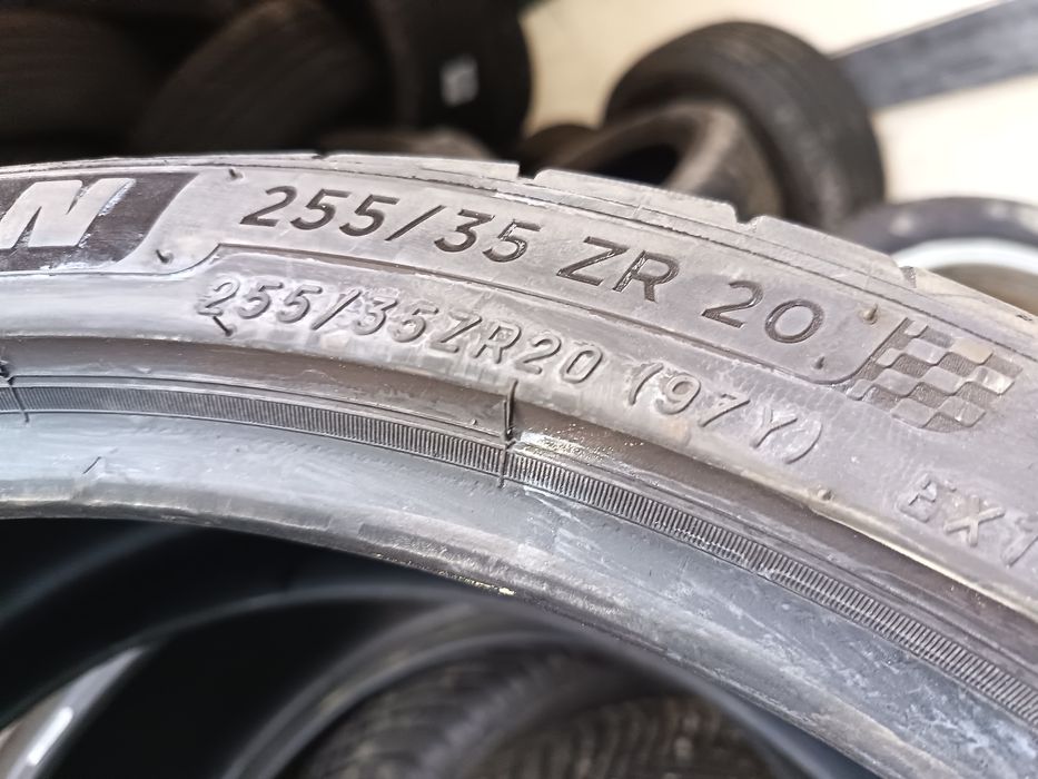 Anvelope vara 255 35 20 Michelin 2018 5.7mm