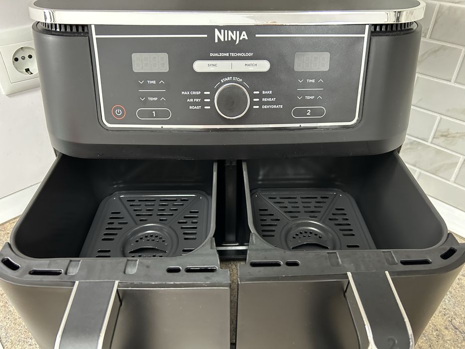 Airfryer Foodie DualZone, 2470W, 9.5 L, Ninja