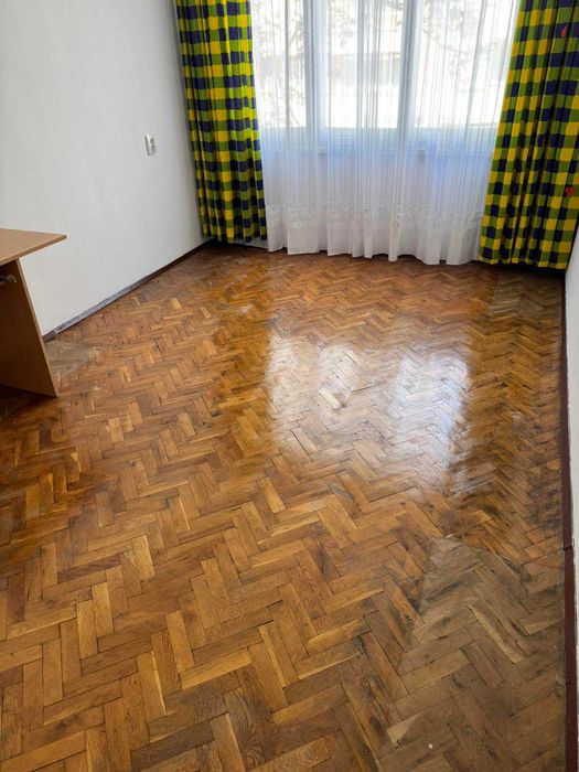 Дава се под наем Тристаен апартамент в Бургас, Възраждане - 78 кв.м за 535.5 € - Снимка #4