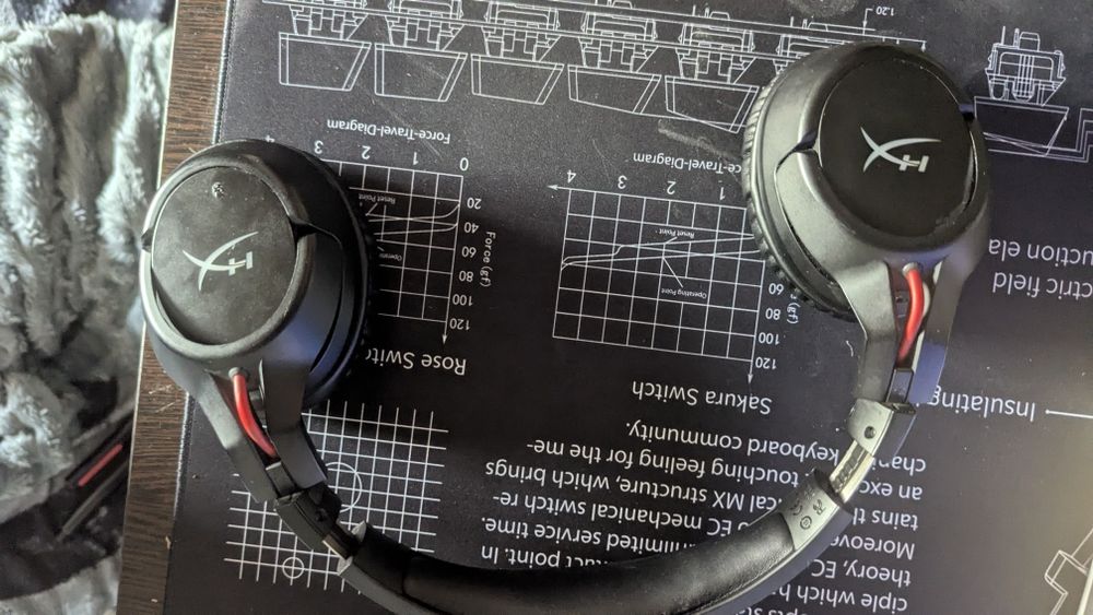 Игровой компьютер rtx 5070 с переферией