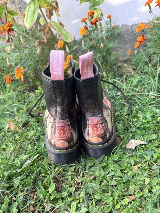 Dr. Martens, 39 номер, нови