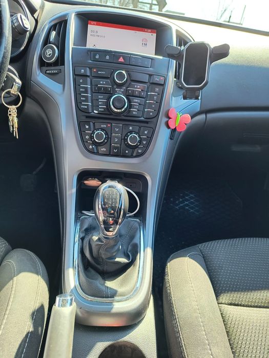 Opel Astra J Sport Tourer